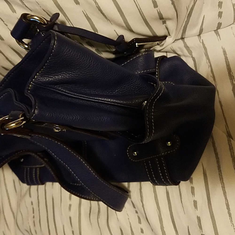 Tignanello Navy Blue Tote Bag w/ Side Pockets - Picture 5 of 8